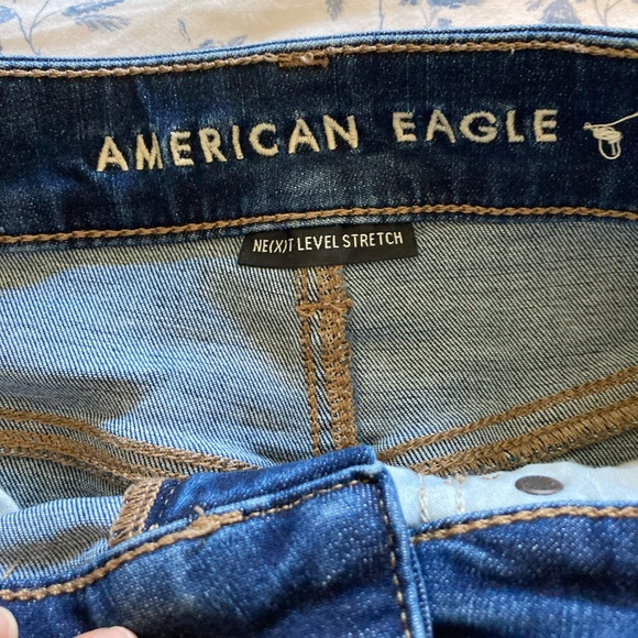 American Eagle denim mini skirt Size 2 - Picture 3 of 4